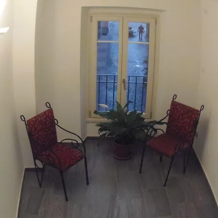 Albergo Dongo 3*