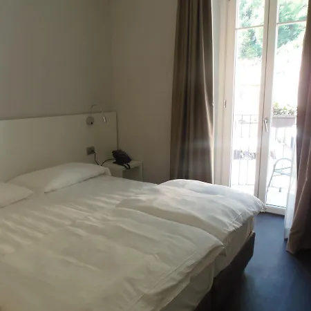 Albergo Dongo ドンゴ