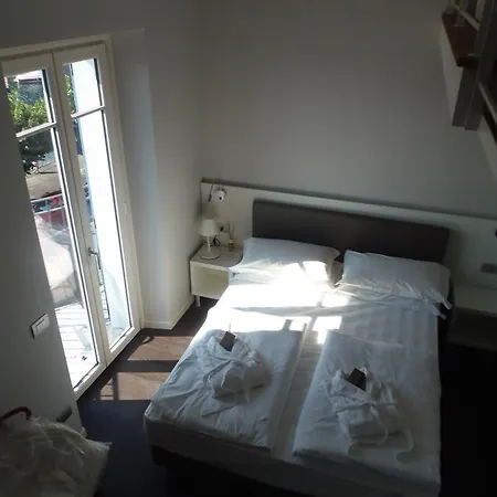 호텔 Albergo Dongo