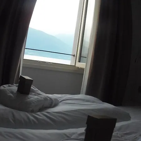 Albergo Dongo 호텔 3*