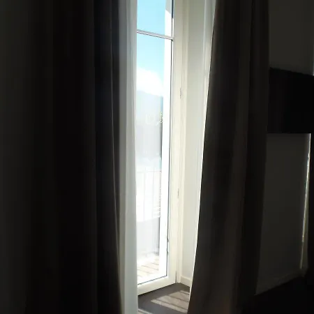 ホテル Albergo Dongo