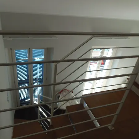 Albergo Dongo 호텔 동고