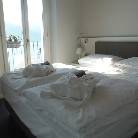 Albergo Dongo 호텔