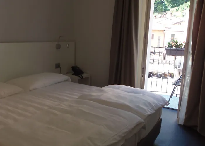 Albergo Dongo 3* Dongo
