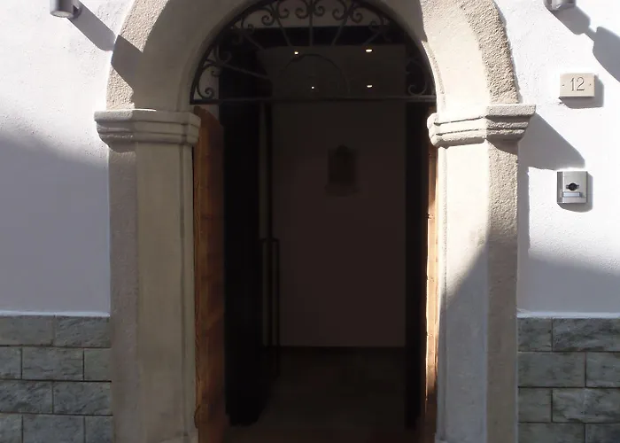 Albergo Dongo Hotel 3*
